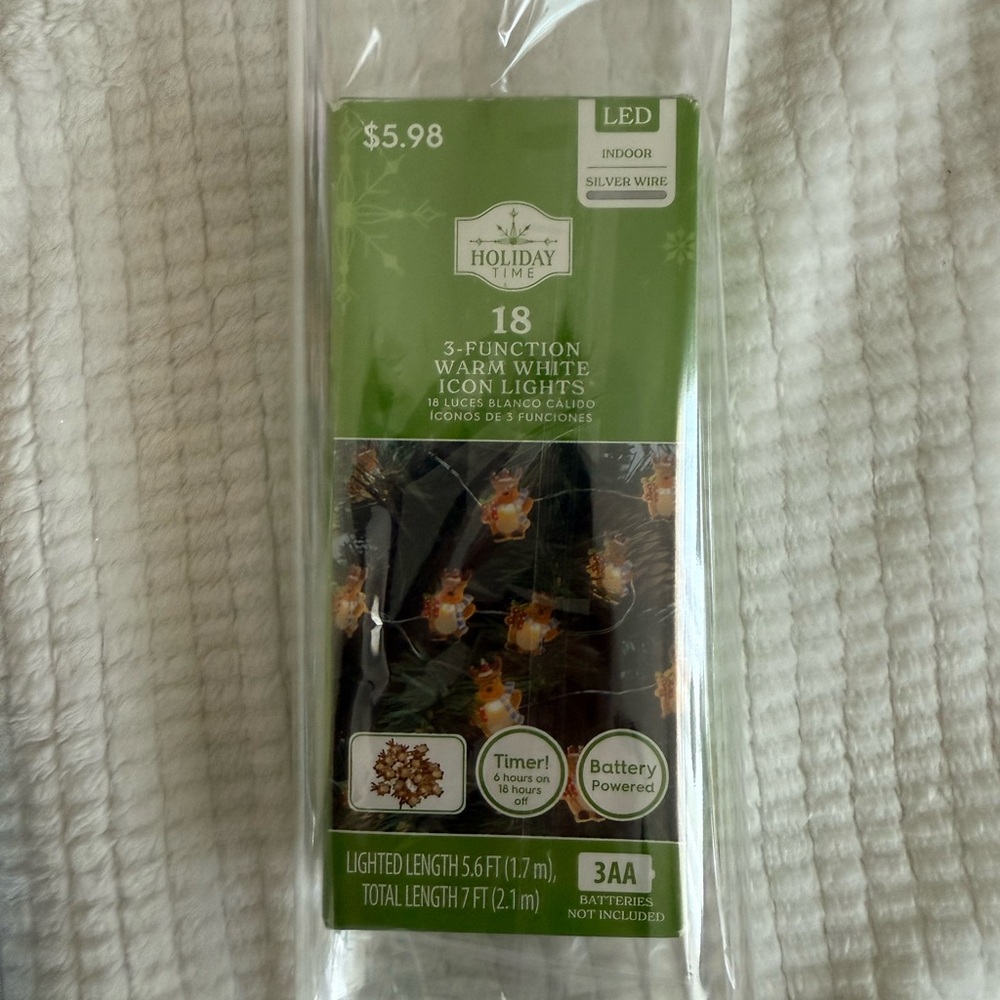 Holiday Time 18 Warm White LED Icon Lights